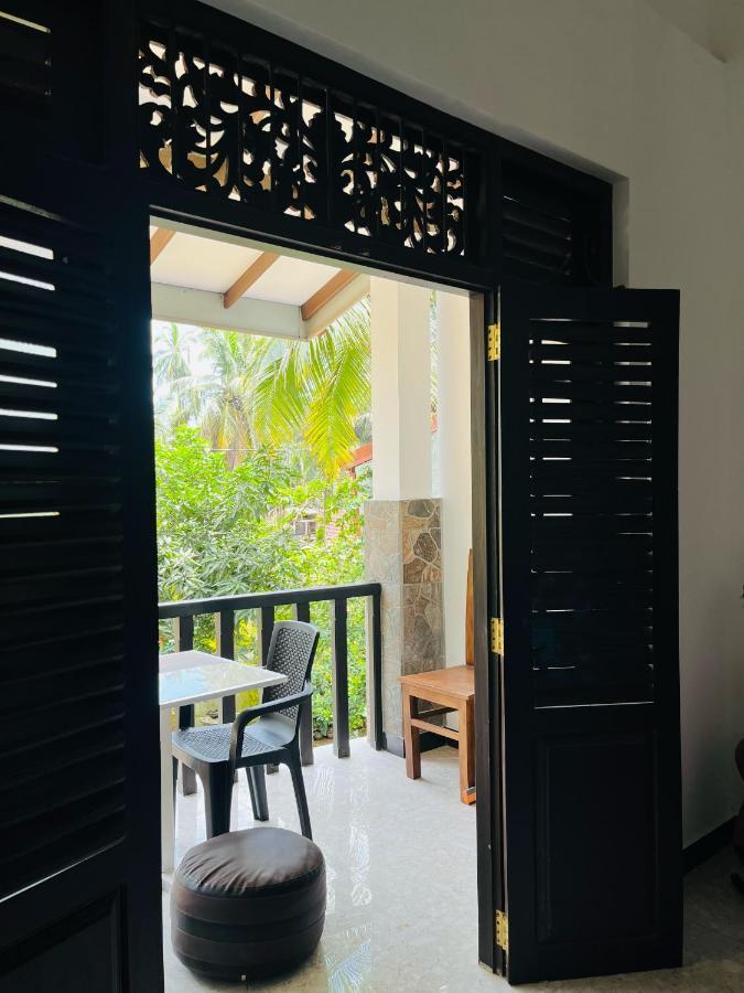 Tropical Vibes - Kathaluwa Daire Ahangama Dış mekan fotoğraf